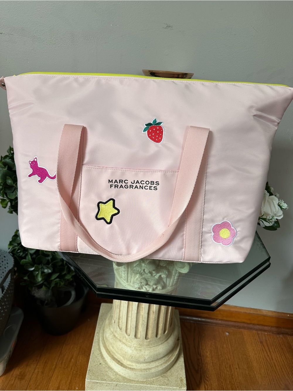 Marc Jacobs Pink Patchwork Weekender Tote - Picture 4 of 8